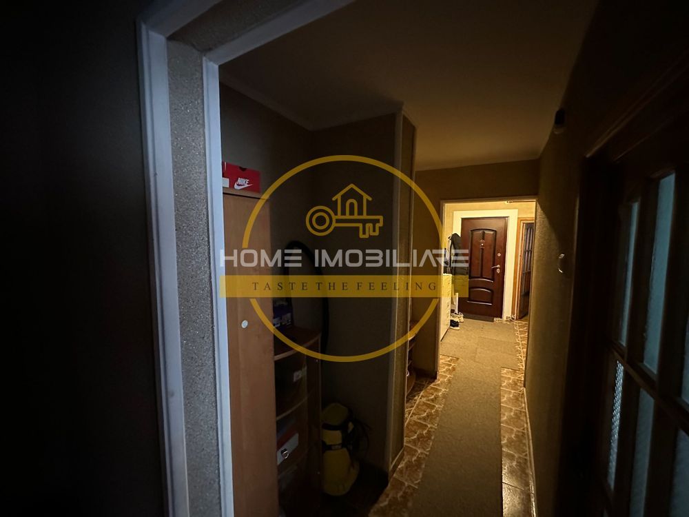 Apartament 3 Camere Decomandat Nicolina-Frumaosa - Poză 4