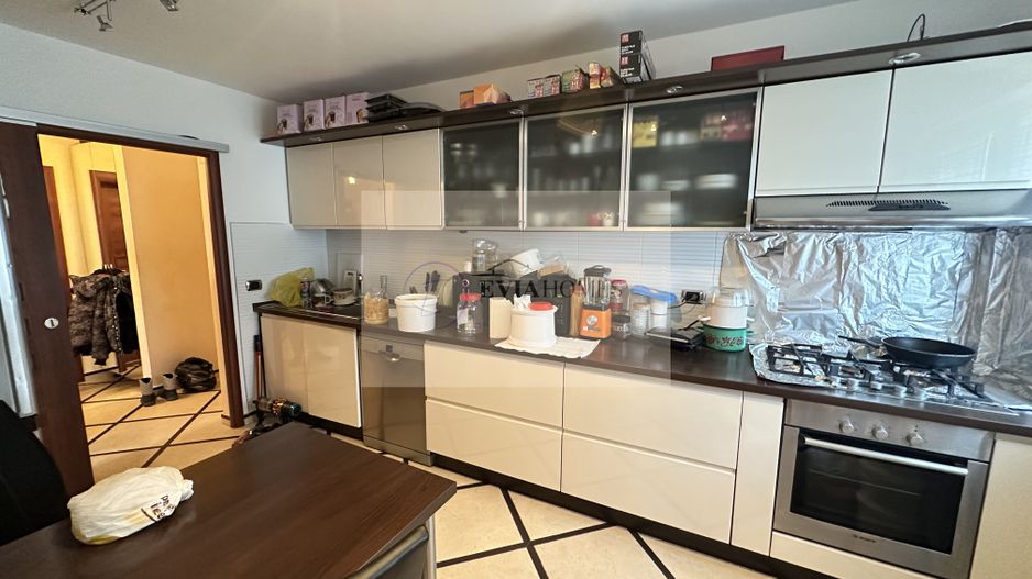 4 camere/2 balcoane/terasa/Garaj/Zona Grand Hotel Italia - Poză 5