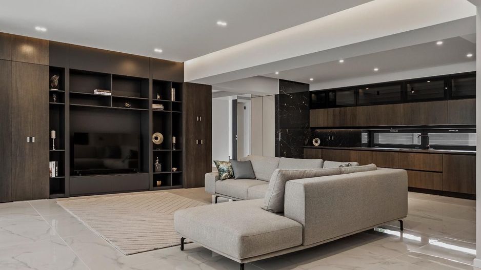 Vânzare Vilă 7 camere 350mp | Curte privată | Piscină exterioară - Poză 1