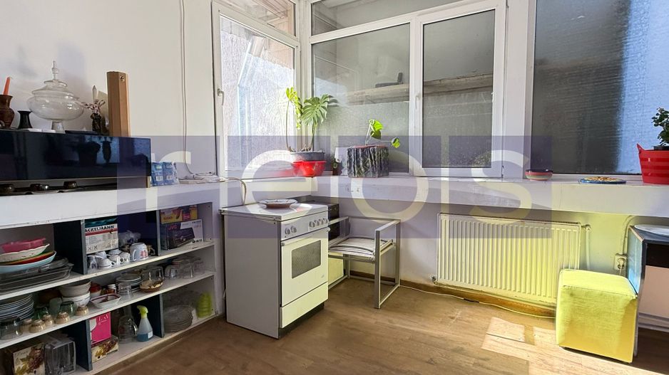 OPORTUNITATE DE VANZARE  APARTAMENT 6 CAMERE ÎN VILA | ZONĂ CENTRALĂ - Poză 4