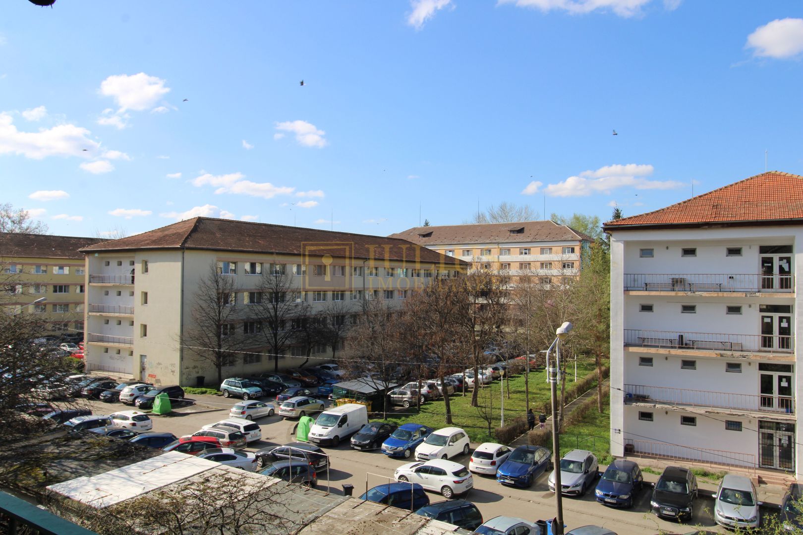 Birou mobilat si utilat, Complex Studentesc; centrala proprie. - Poză 21