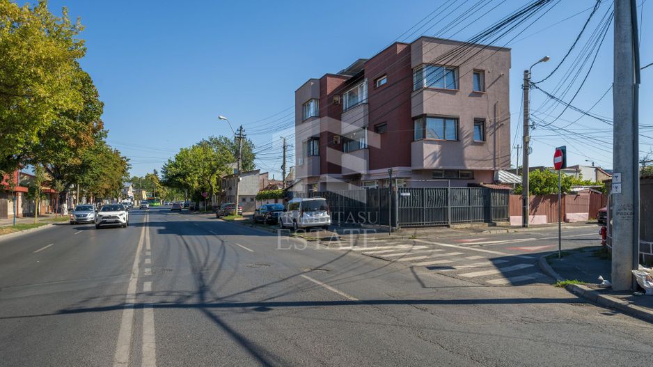 SI CASA SI AFACERE totul sub același acoperiș in Sector 5/Sălaj - LIDL - Poză 4