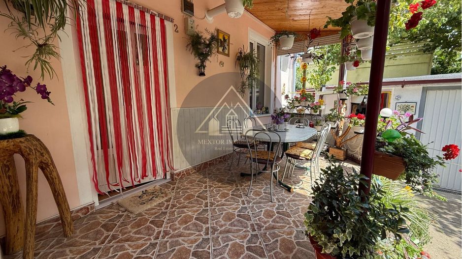 Apartament la casă de 2 camere, Medias - Poză 11