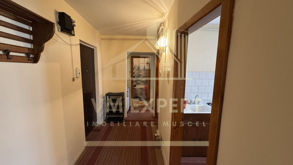 APARTAMENT 2 CAMERE 2 BALCOANE ETAJ 4 GRUI CAMPULUNG - Poză 8