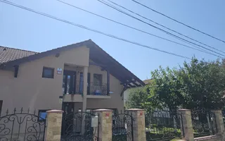 Casă cu piscină și garaj, teren 775 mp – Valea Borcutului - Poză 22