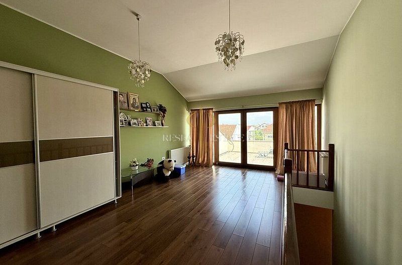 Casă individuală P+1+M, 5 camere, 210 mp utili – Calea Șagului - Poză 8