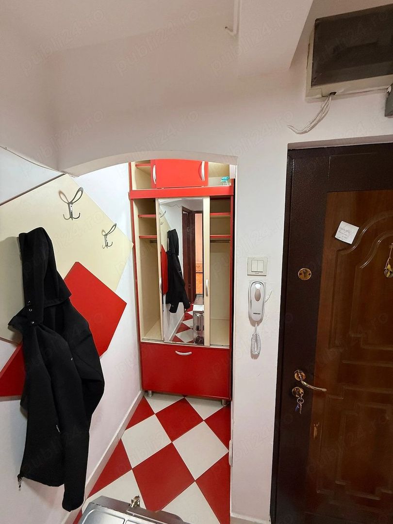 De Închiriat: Apartament 2 Camere | Eroii Revoluției - Poză 5