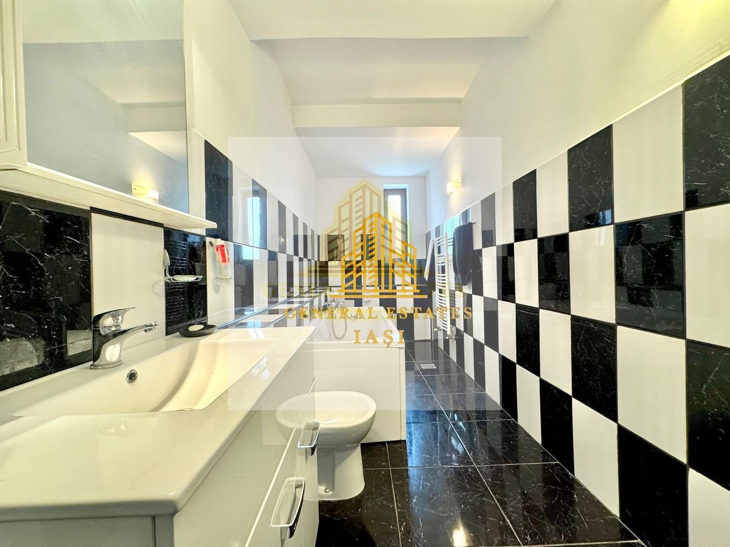 Proprietate Exclusivă în Bucium – Priveliște Panoramică asupra Iașului - Poză 18