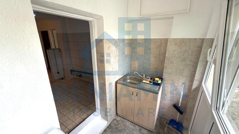 2 camere decomandat - etaj 2 - 52mp - teava de gaze - Sarari - Poză 5