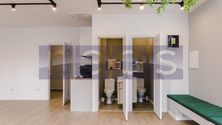 DE VÂNZARE VILA CONSOLIDATĂ ÎN PIAȚA VICTORIEI  | 187 MP | LOCURI DE PARCARE - Poză 2