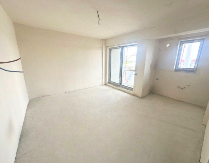 Apartament 2 camere Otopeni central | bloc cu lift | include parcare - Poză 2