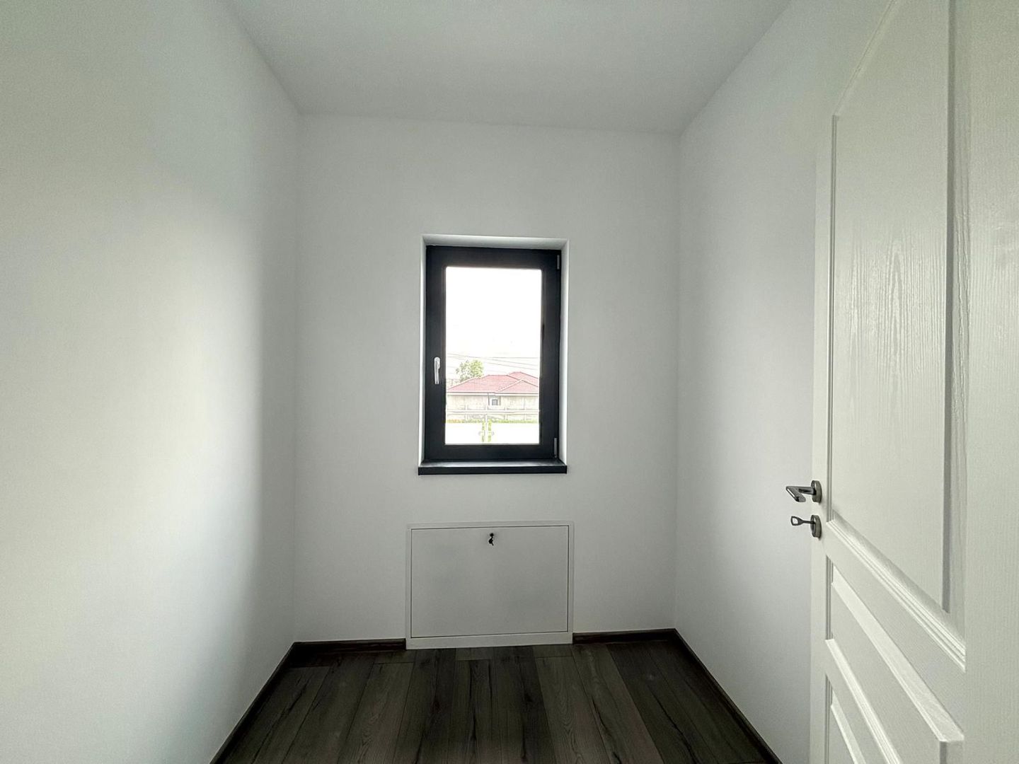 Casa individuala - 4 camere - pozitie excelenta - Sacalaz - Poză 6