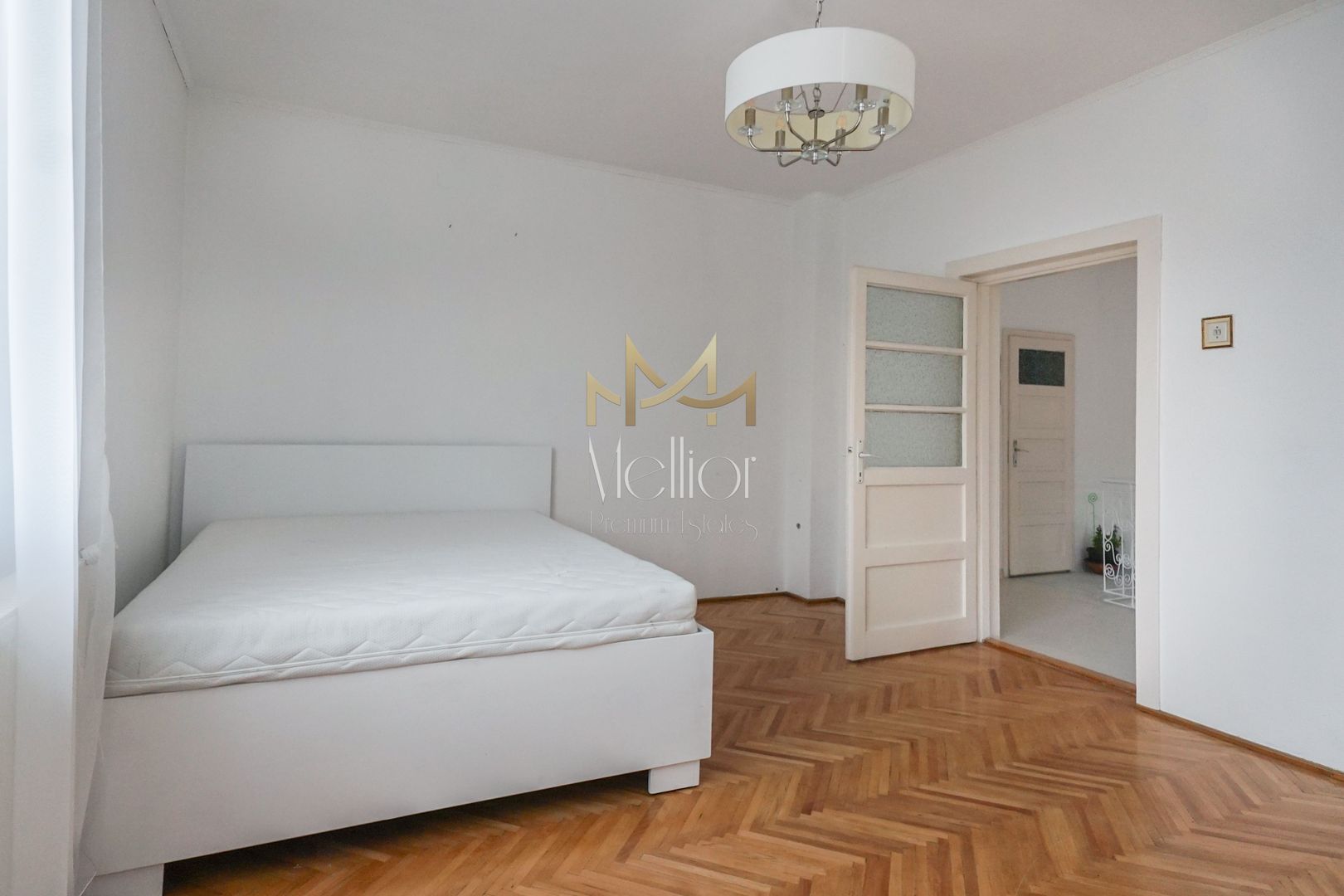 Casa, 150 mp, 4 camere, 2 bai, 3 locuri de  parcare, Andrei Muresanu! - Poză 8