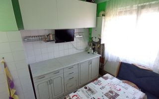 Apartament 2 camere zona Dacia cu Centrala si Garaj - Poză 3