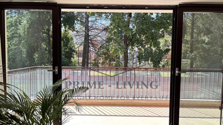 LUXURIOUS  4-ROOM APARTMENT FOR RENT NEAR KISELEFF PARK - Poză 8