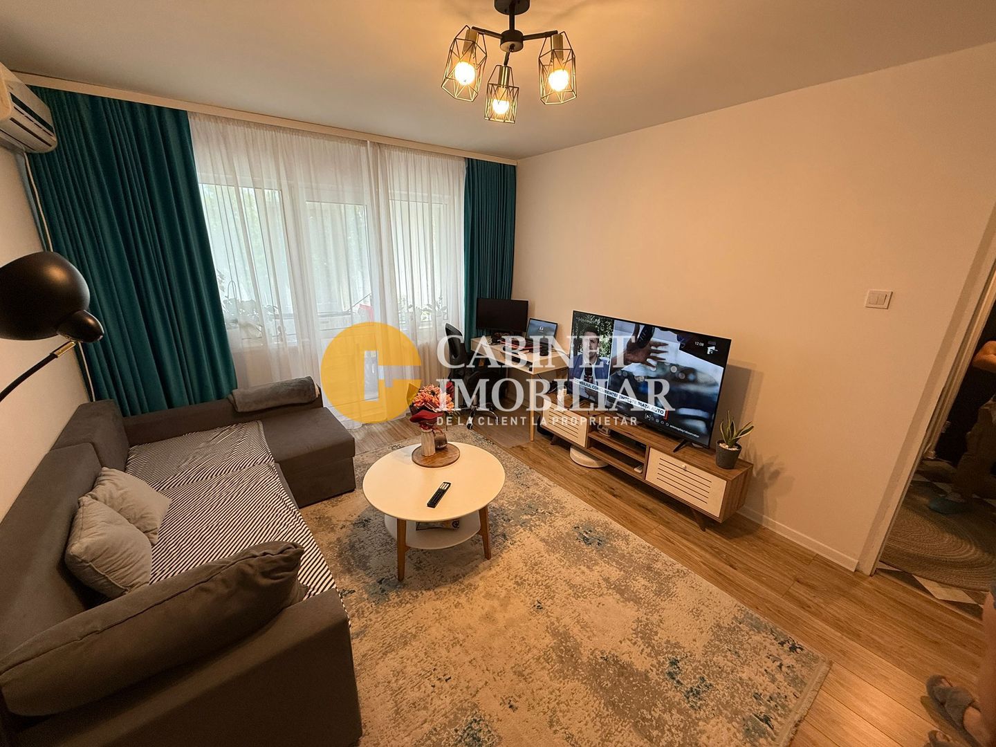 PACURARI - APARTAMENT CU 2 CAMERE - RENOVAT - MOBILAT/UTILAT - Poză 2