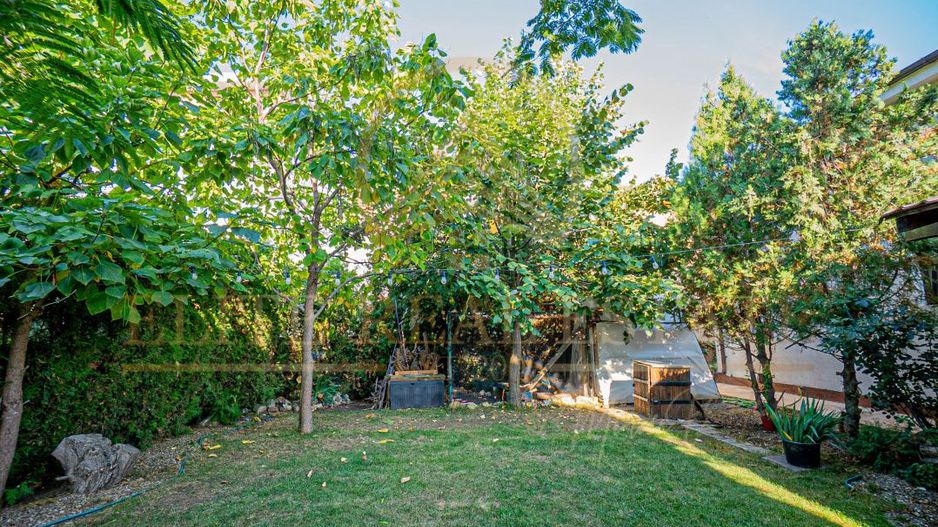 Viluta cocheta cu curte frumoasa in Mamaia Sat! - Poză 34