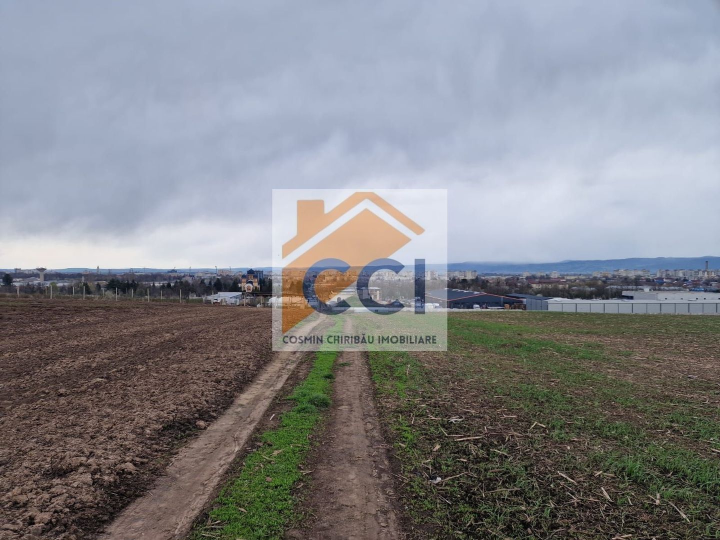 Teren 10,000mp Bacau / Strada Alexandru Safran - Poză 7