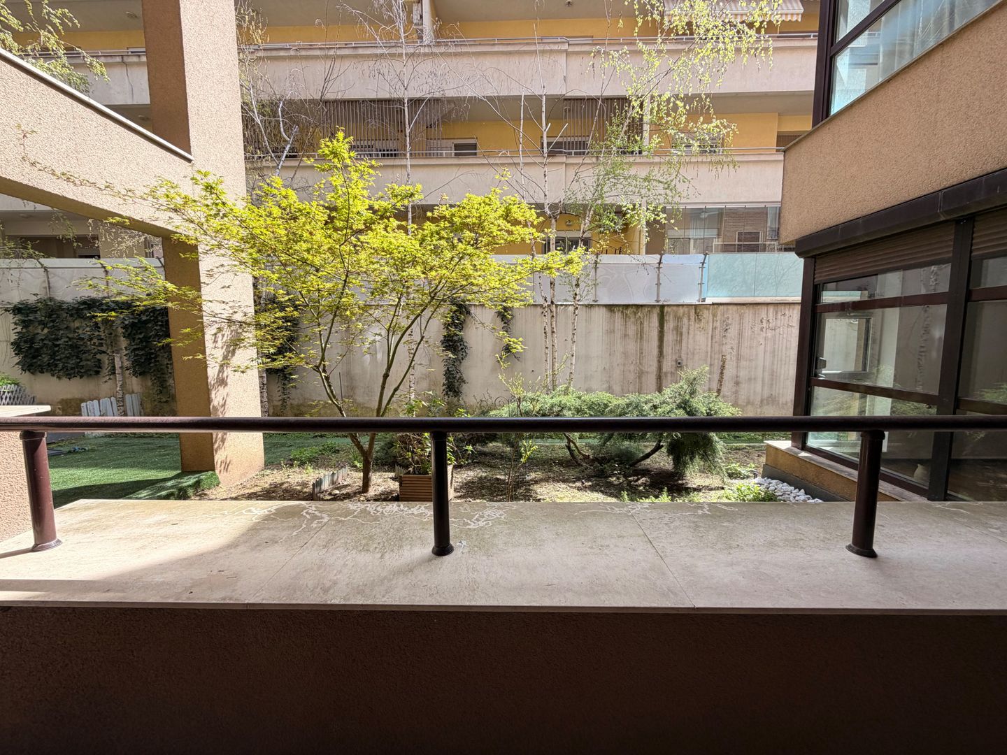 APARTAMENT 3 CAMERE | 2 LOCURI DE PARCARE | PREMIUM | TERASA + CURTE - Poză 2