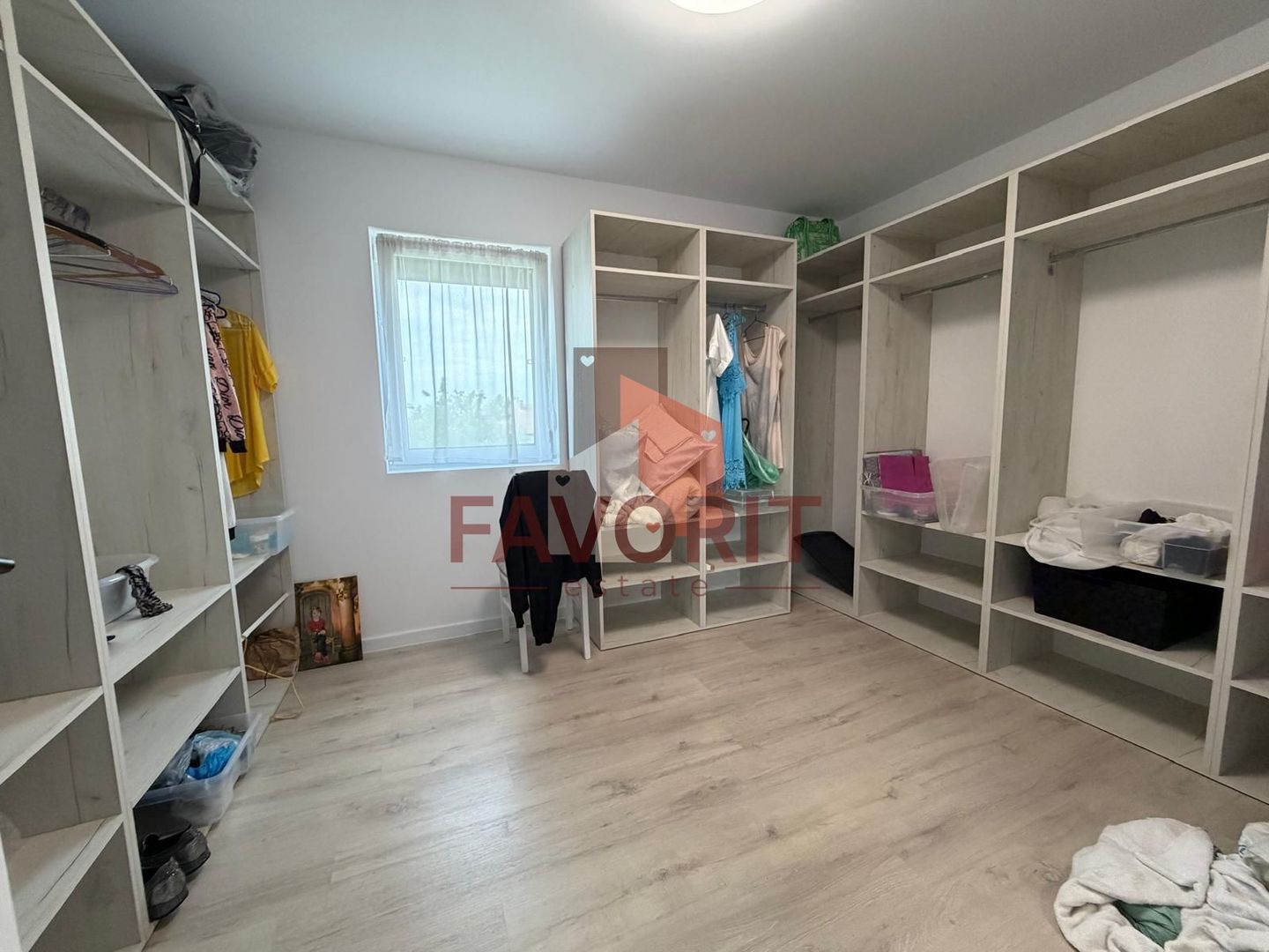 Duplex | 5 camere | Mobilat | Toate utilitatile | Asfalt | Utvin | - Poză 14