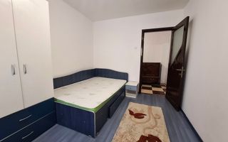Apartament cu 3 camere, decomandat, zona Republicii - Poză 9