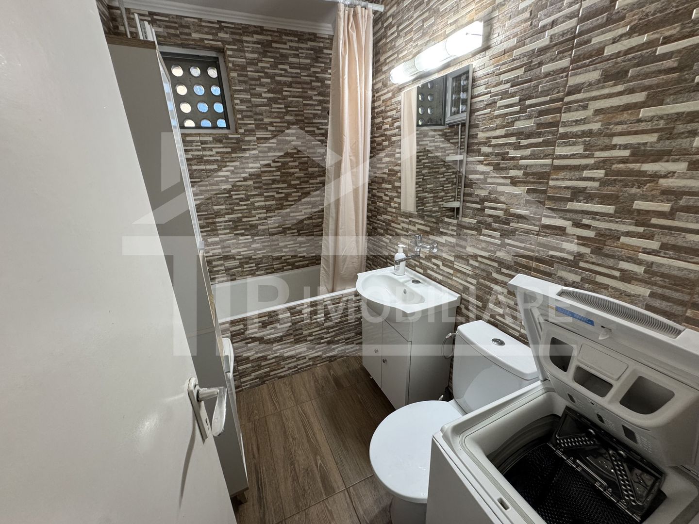 Apartament cu o camera, 35mp, Zona Tudor - Poză 9
