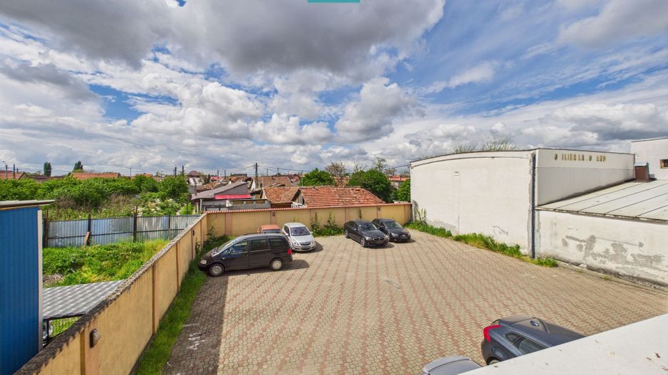 Apartament 2 camere, etaj 1, parcare privata. - Poză 12