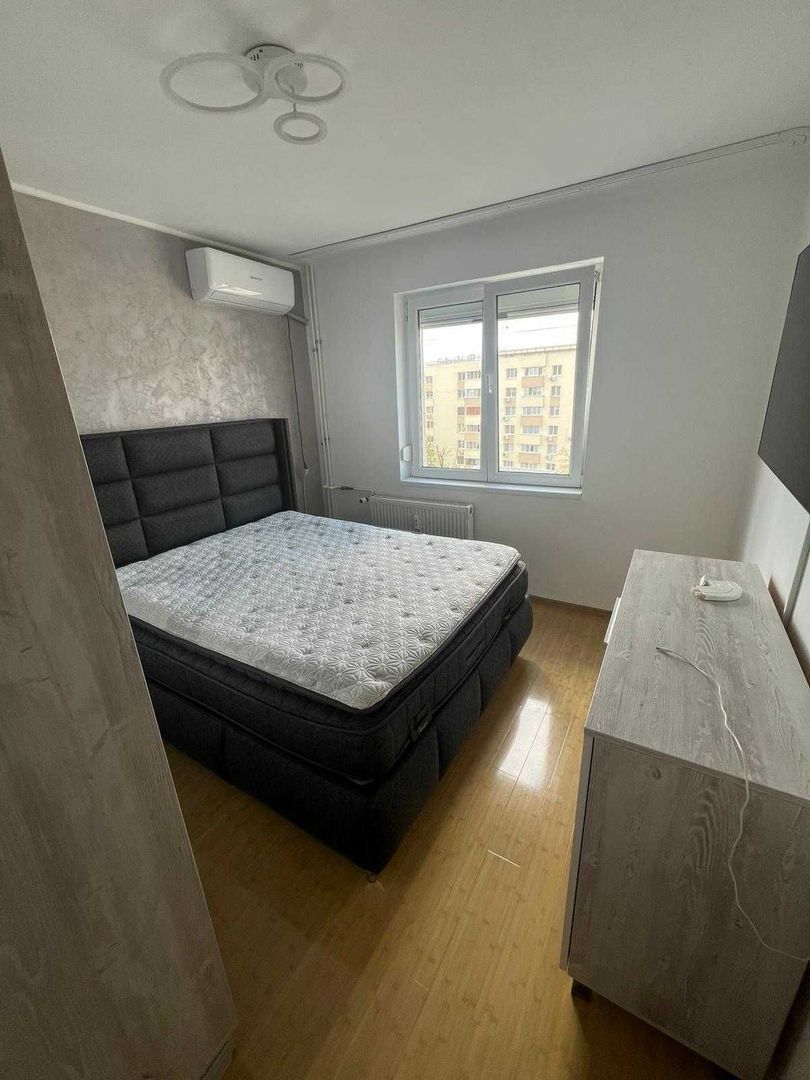 Apartament 3 camere zona Bd. Chisinau - Basarabiei - Poză 2