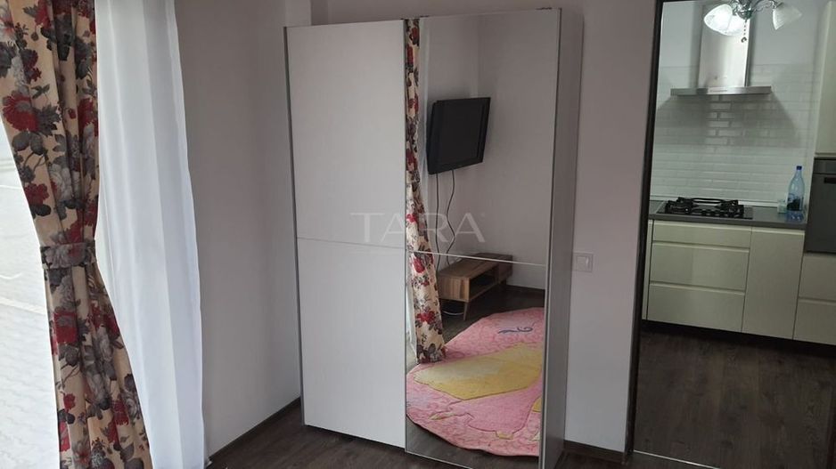 Apartament cu 3 camere complet mobilat și utilat în zona Parc Poligon. - Poză 4