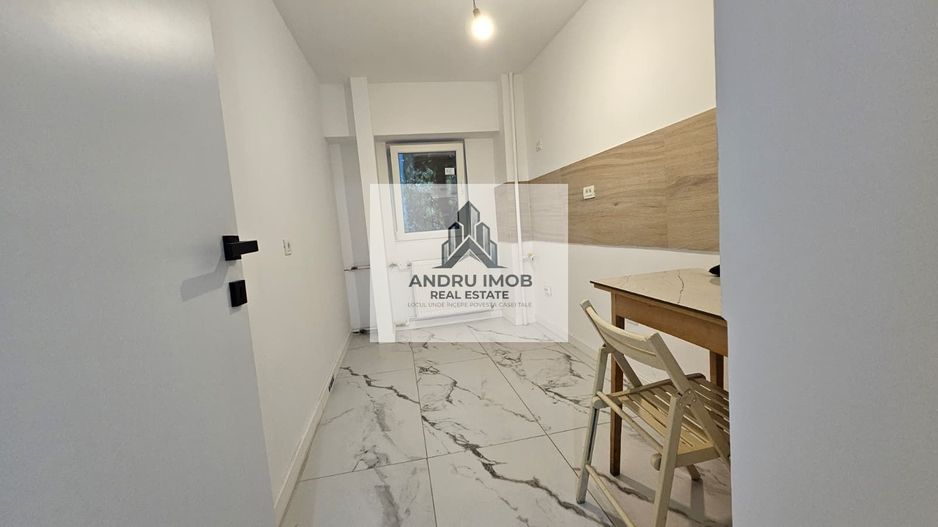 Premium: Garsonieră Decomandată la Metrou Apărătorii Patriei (370m) - Poză 4