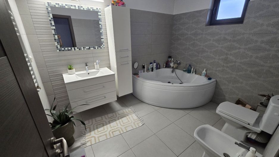 Casa 4 Camere Chiajna Militari - Poză 6