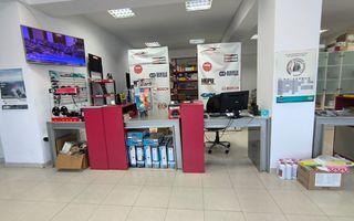 CENTRU ATELIERELOR - Spatiu comercial cu suprafata vitrata mare ! - Poză 10