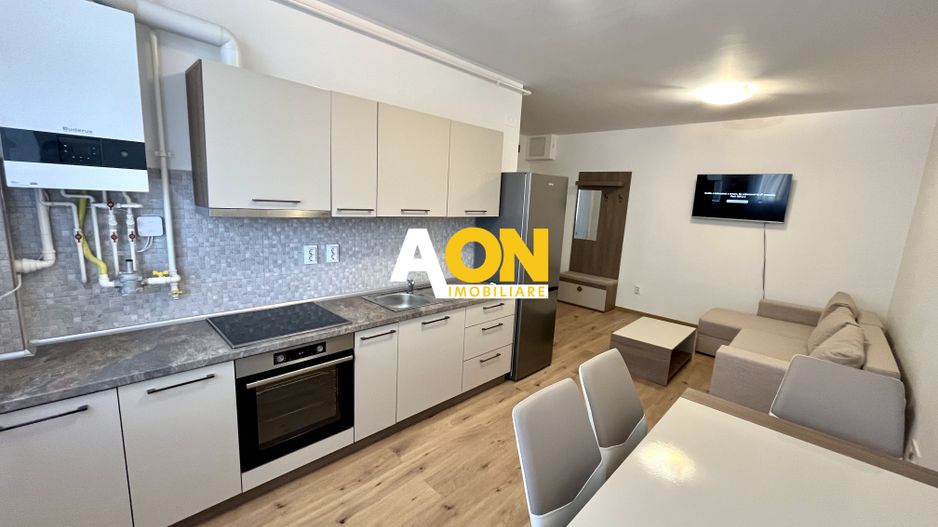 Apartament cu 2 Camere, Zona Centru - Poză 3