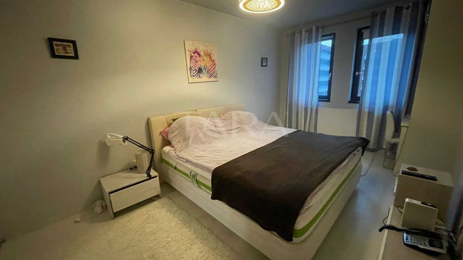 Apartament 2 camere, Iulius Mall, decomandat, mobilat, parcare optiona - Poză 3
