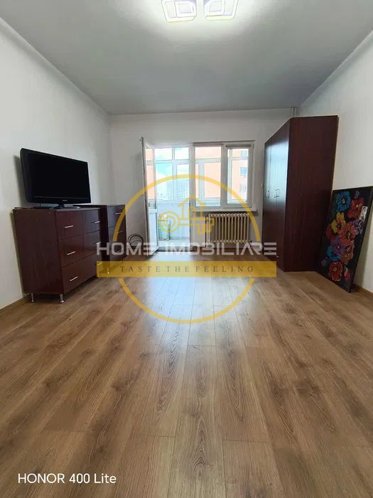 Apartament cu 2 camere/ 50mp/ zona Podu Ros - Poză 1