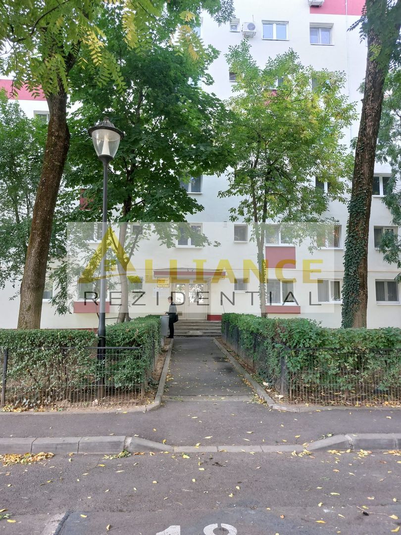 Sector 4 Apartament 2 Camere CF 2 Str Moldovita - Poză 2