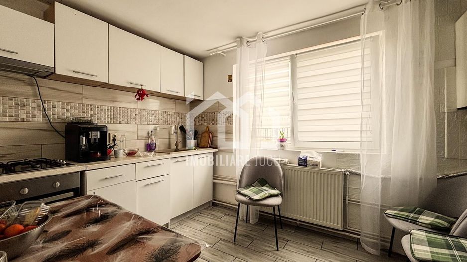 Casa Individuala 3 camere, 140mp utili, curte 500mp, Campenesti - Poză 8