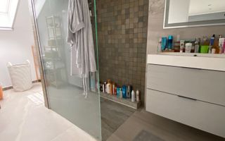 Casa cu 2 apartamente in zona Braytim - Poză 10