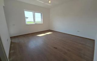 Vila individuala cu vedere la lac ~ 5 camere 3 bai ~ teren 431mp - Poză 4