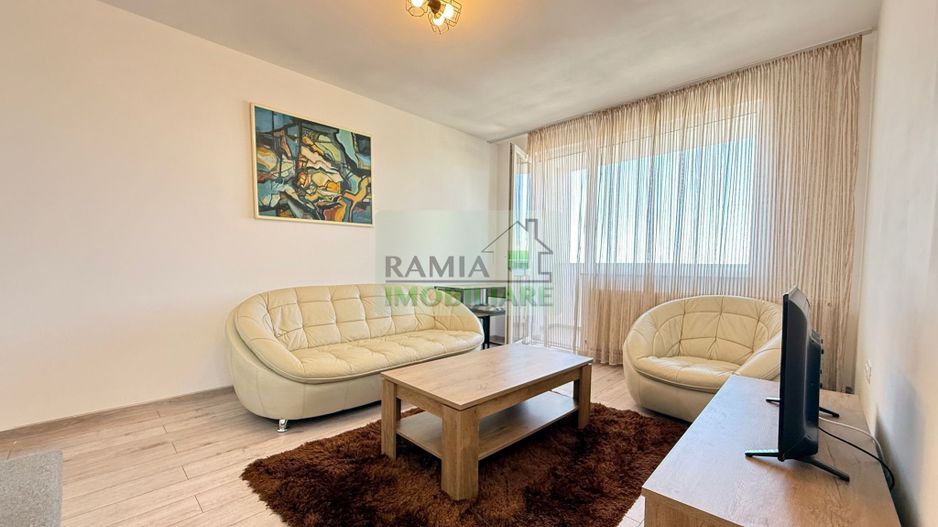 Apartament 2 camere complet renovat Bd. Vlahuță, panoramă spre Tâmpa - Poză 4