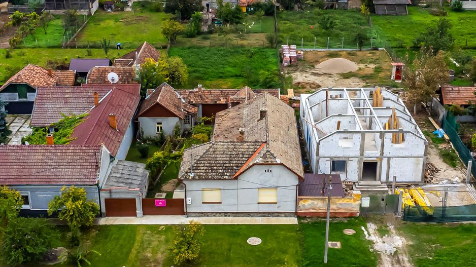 Casă la sol, renovată la gri, cu 3 camere în Nădlac * central - Poză 11