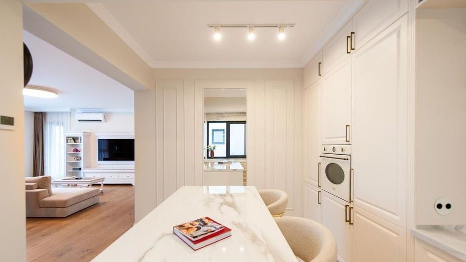 Apartament spațios cu facilități moderne în Băneasa - Poză 14