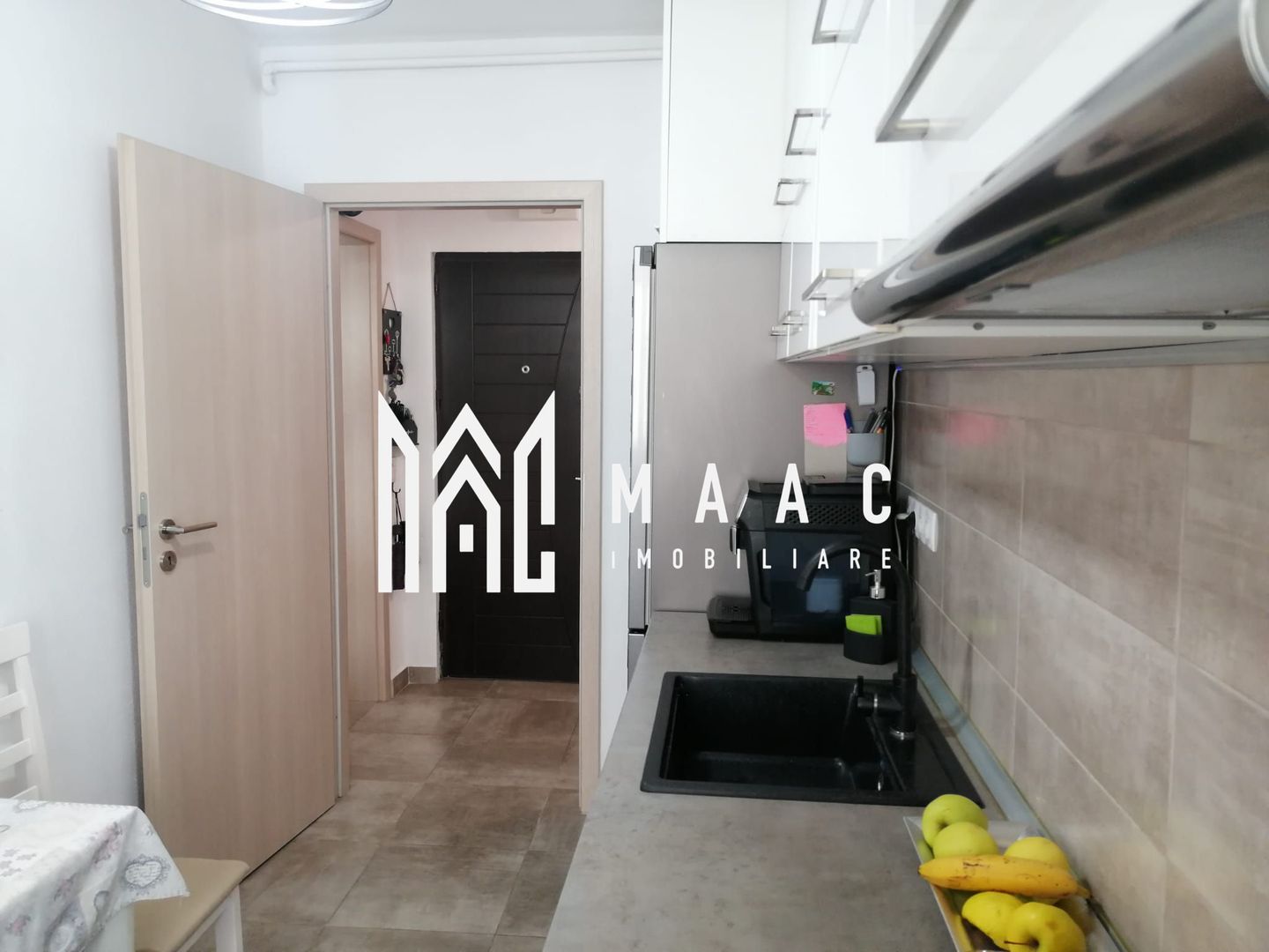 Apartament 3 Camere | Decomandat | Balcon | Pivnita | 63 MPU - Poză 12