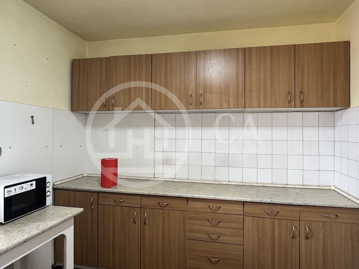 Apartament cu 3 camere de inchiriat in zona Centrala Oradea - Poză 6