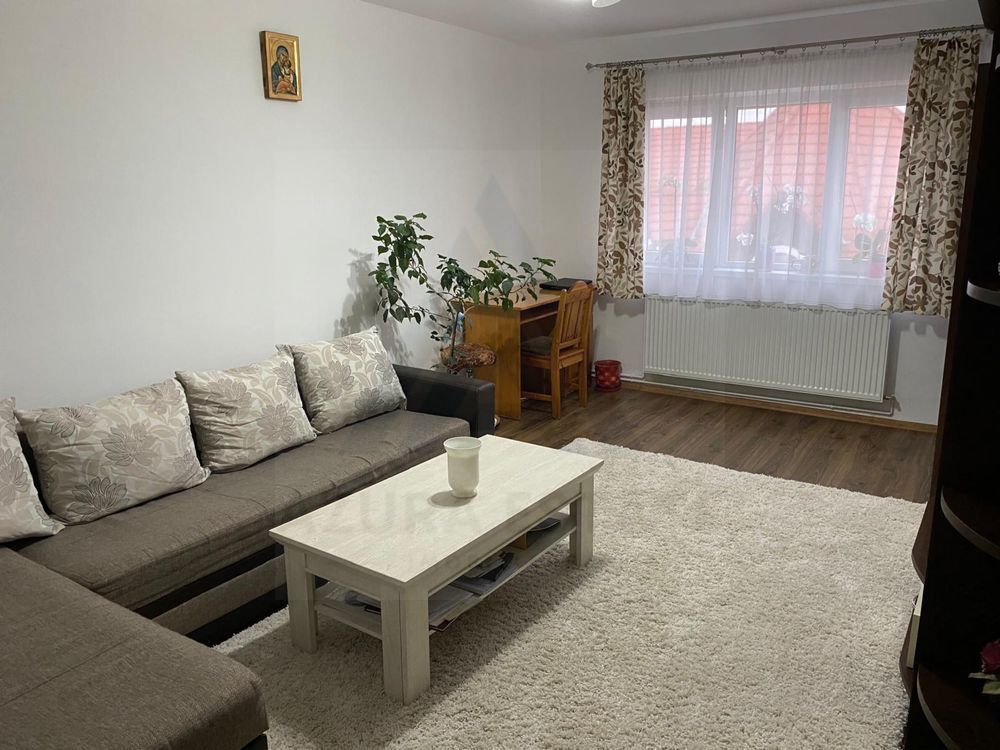 Apartament 2 camere  60 mp utili etaj 2 balcon Cartierul Strand - Poză 1