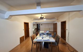 Spatiu birouri casa individuala curte proprie 9 birouri Selimbar - Poză 7