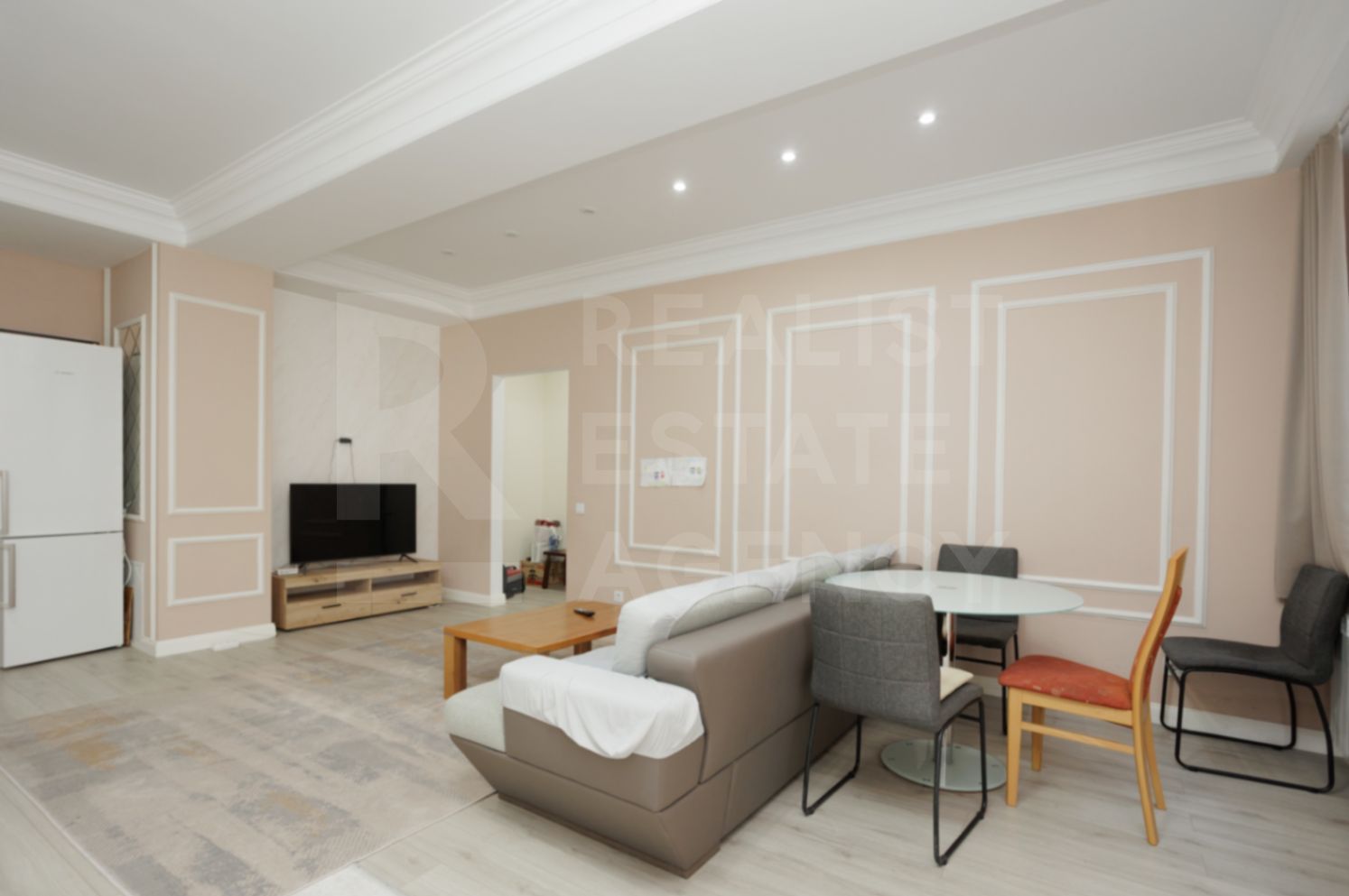 Chirie, apartament, 3 camere, str. Alexandru cel Bun, Centru - Poză 2