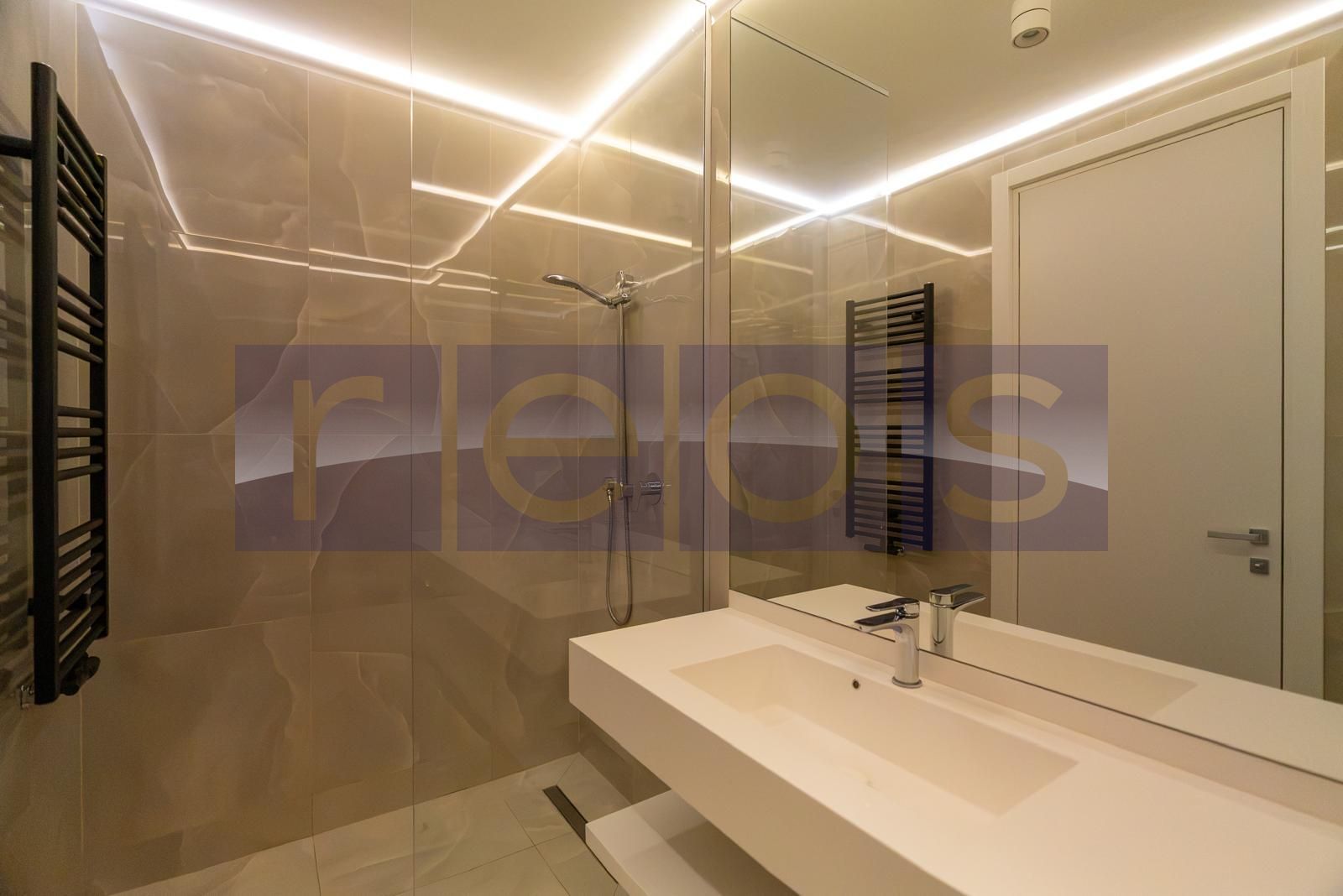 VANZARE APARTAMENT 3 CAMERE 100MP | ONE VERDI | ULTRAFINISAT | PARCARE - Poză 19
