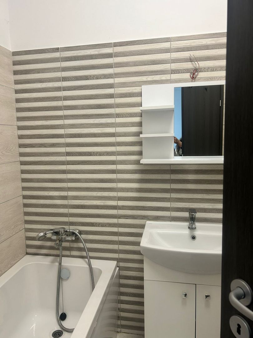 GARSONIERA- MILITARI RESIDENCE, CENTRALA PROPRIE, BLOC NOU, MODERN - Poză 9