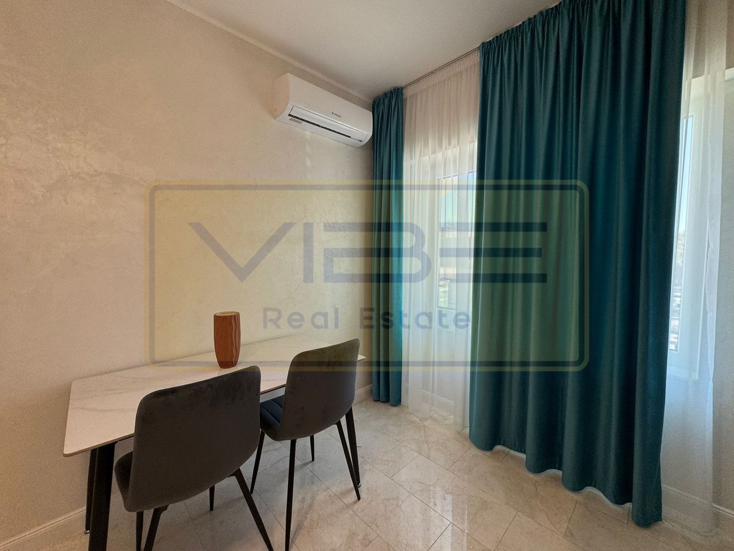 Apartament NOU 2 camere Copou + parcare Royal Town - Poză 19